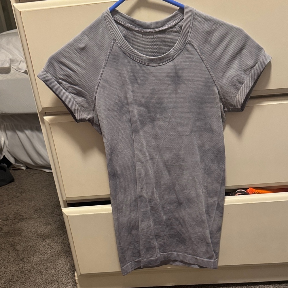 Grey Lululemon swiftly tech